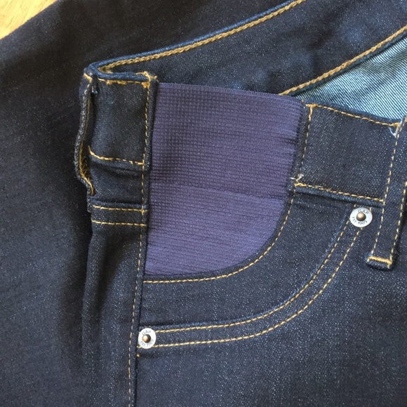 Gap Maternity size 12 Dark Wash Jeans NWT - Picture 3 of 4